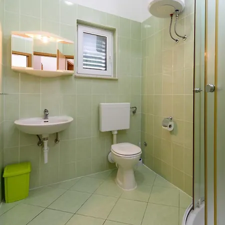 Lägenhet By The Sea Seget Vranjica, Trogir - 18229 Seget Vranjica