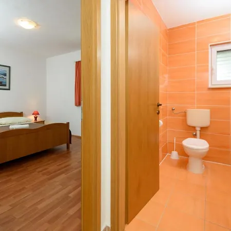 Lägenhet By The Sea Seget Vranjica, Trogir - 18229 Seget Vranjica